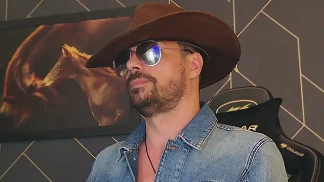 Snapshot of ChrisKox chatting on January 31, 2:17 pm ChrisKox online show from January 31, 2:17 pm