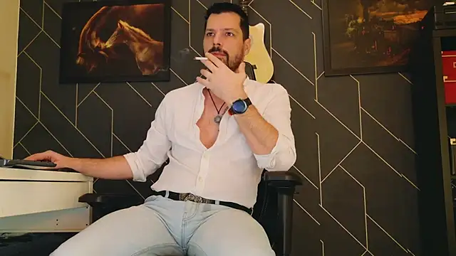 Snapshot of ChrisKox chatting on February 9, 12:08 pm ChrisKox online show from February 9, 12:08 pm