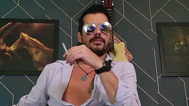 ChrisKox online show from March 7, 2:47 pm