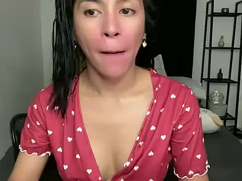 Snapshot of your_bianca69 chatting on January 11, 9:57 am your bianca69 online show from January 11, 9:57 am