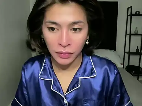 Snapshot of your_bianca69 chatting on February 14, 1:13 am your bianca69 online show from February 14, 1:13 am