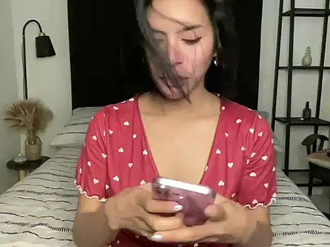 Snapshot of your_bianca69 chatting on September 22, 12:23 am your bianca69 online show from September 22, 12:23 am