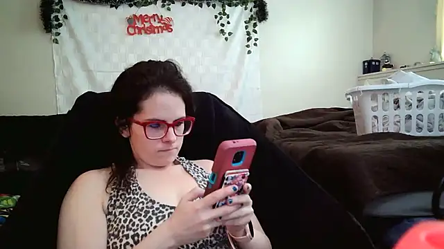 JessaBella online show from December 18, 4:02 pm