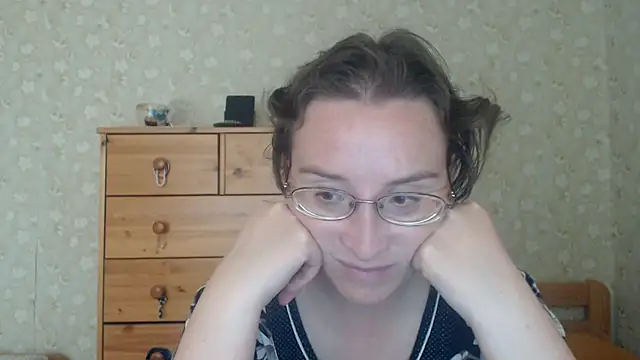 Snapshot of Smart_Rose chatting on July 2, 1:50 pm Smart Rose online show from July 2, 1:50 pm