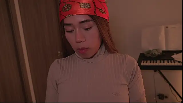 Snapshot of aimi_art1 chatting on March 19, 2:16 am aimi art1 online show from March 19, 2:16 am