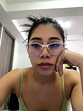 Snapshot of aimi_art1 chatting on September 18, 8:55 pm aimi art1 online show from September 18, 8:55 pm