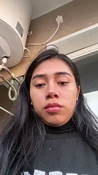 Snapshot of aimi_art1 chatting on January 7, 3:14 pm aimi art1 online show from January 7, 3:14 pm