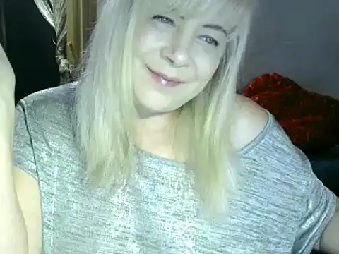 Snapshot of AgoniA7 chatting on January 9, 4:19 am AgoniA7 online show from January 9, 4:19 am