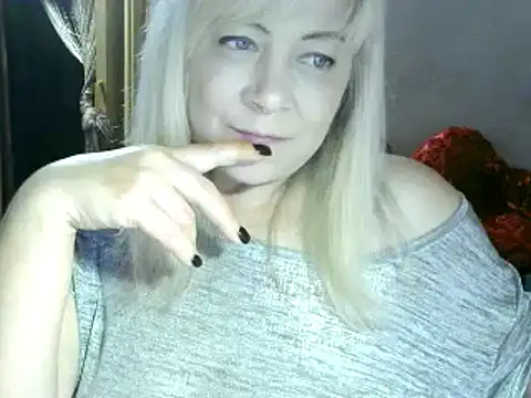 Snapshot of AgoniA7 chatting on January 13, 3:01 am AgoniA7 online show from January 13, 3:01 am