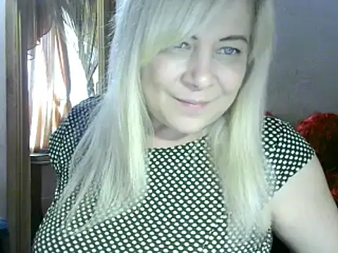 Snapshot of AgoniA7 chatting on March 16, 7:37 am AgoniA7 online show from March 16, 7:37 am