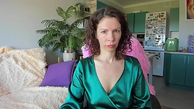 ChristinaGlory online show from May 8, 7:36 am