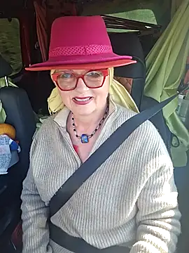 MucMilf59 online show from March 20, 9:36 am