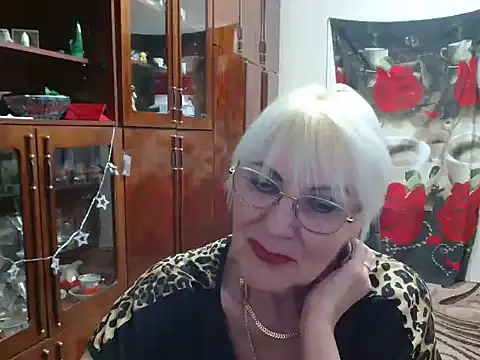 JenaCheim online show from December 13, 10:13 pm