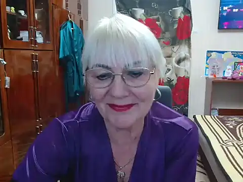 JenaCheim online show from December 23, 6:33 am