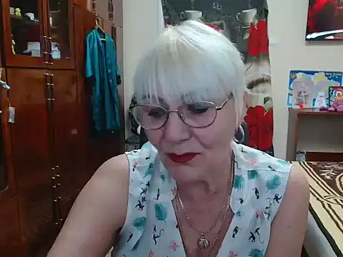JenaCheim online show from December 24, 7:06 am