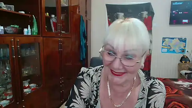 JenaCheim online show from May 14, 5:47 am