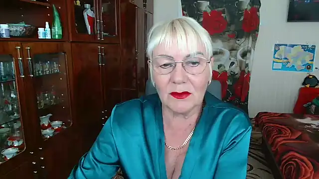 JenaCheim online show from May 16, 6:21 am