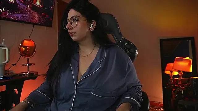 coraline latin online show from October 12, 4:17 pm