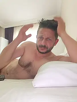 kevinmicheall online show from July 11, 3:42 am