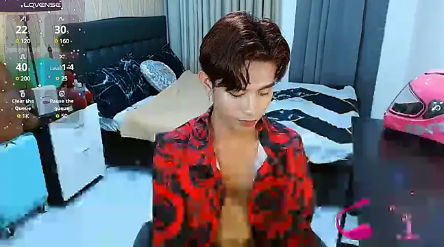 Snapshot of WildestTwink chatting on March 8, 10:45 pm WildestTwink online show from March 8, 10:45 pm