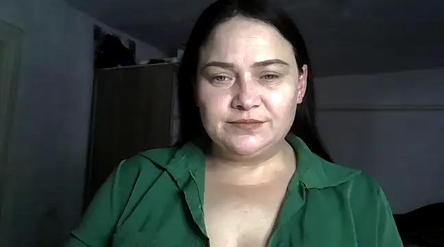 Snapshot of TammyAh chatting on February 18, 6:37 pm TammyAh online show from February 18, 6:37 pm