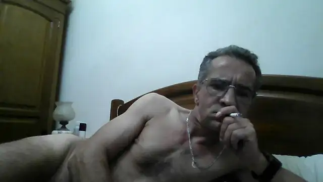CarlosRocha73 online show from June 21, 11:40 pm