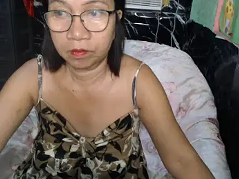 ASIANDOLLY4U online show from May 14, 11:11 pm