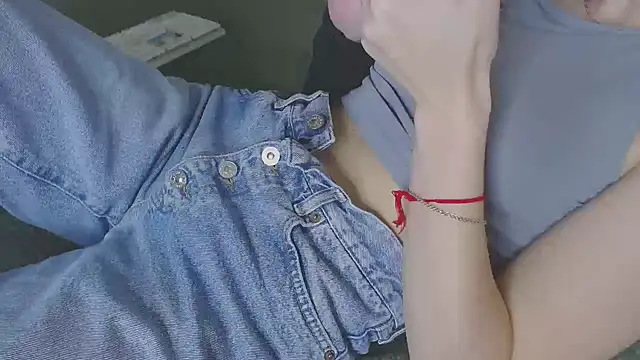 Kiradoll27 online show from December 5, 1:17 pm