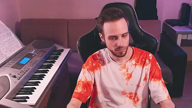 Snapshot of Sweetparker chatting on September 21, 4:30 pm Sweetparker online show from September 21, 4:30 pm