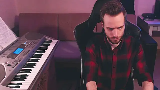 Snapshot of Sweetparker chatting on September 28, 6:35 pm Sweetparker online show from September 28, 6:35 pm