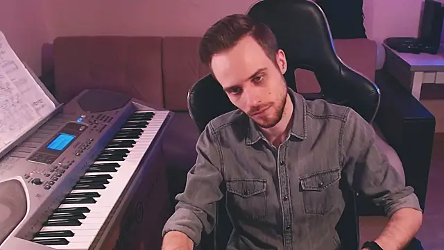 Snapshot of Sweetparker chatting on November 14, 9:13 pm Sweetparker online show from November 14, 9:13 pm