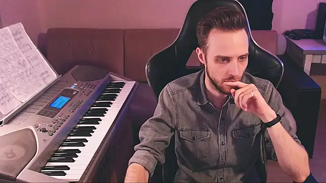 Snapshot of Sweetparker chatting on January 17, 6:40 am Sweetparker online show from January 17, 6:40 am