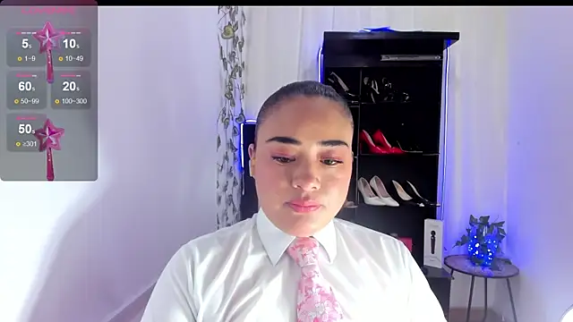 ReyleDoll online show from March 9, 8:35 pm