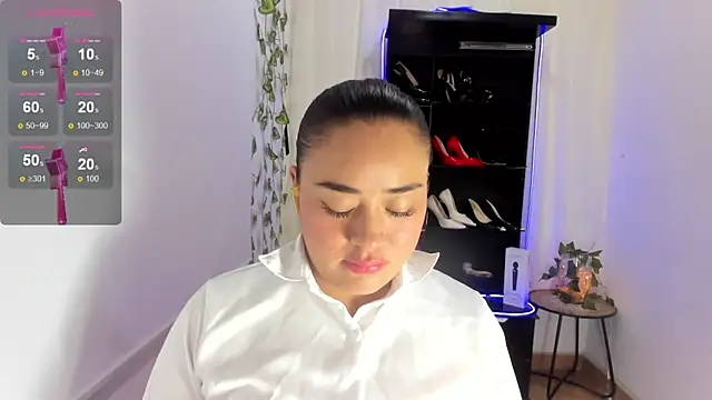 ReyleDoll online show from March 13, 10:16 pm