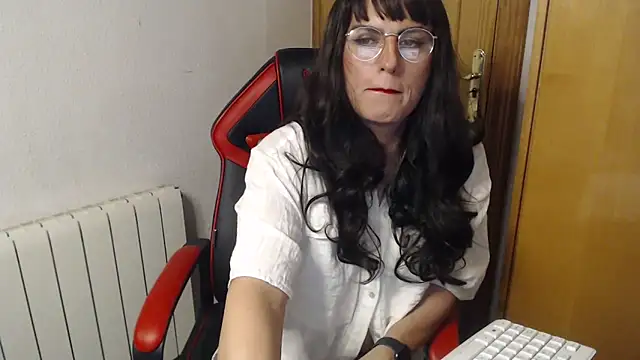 Chic desire online show from March 10, 8:47 pm