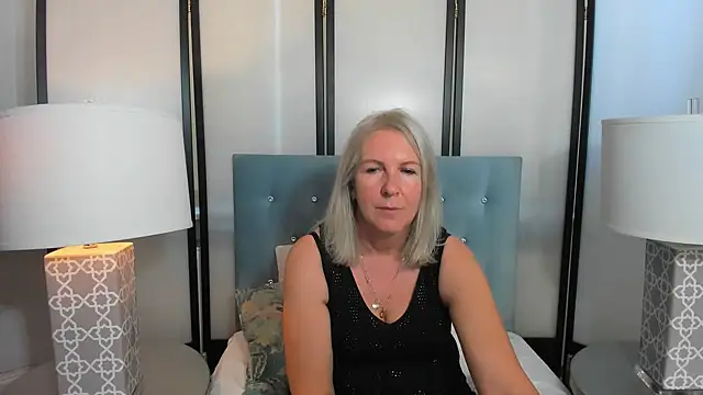 EricaTop online show from September 8, 3:55 pm