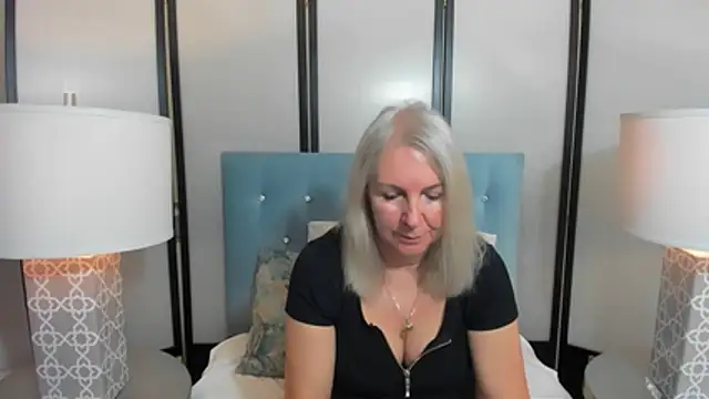 EricaTop online show from November 13, 9:36 pm