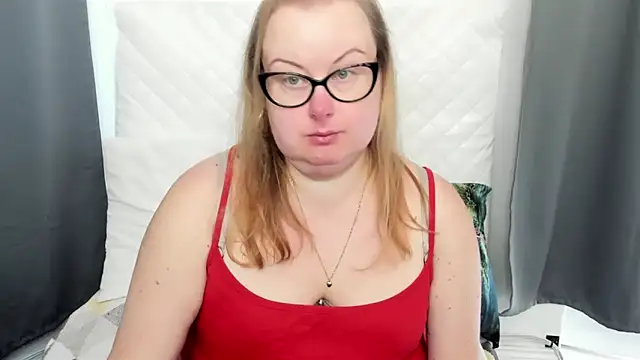 dirtyBonnie online show from October 16, 10:16 am