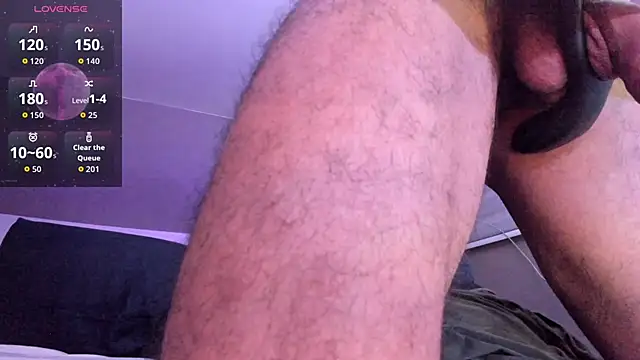 Snapshot of Masked_Top chatting on November 29, 6:05 am Masked Top online show from November 29, 6:05 am