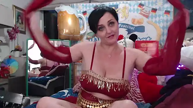 Snapshot of lucillabollente chatting on September 27, 5:18 pm lucillabollente online show from September 27, 5:18 pm