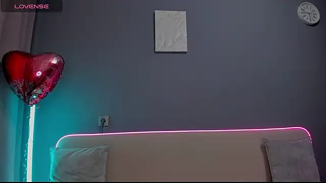 Malika Lisan online show from February 16, 2:29 am