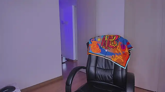 Lisegg  online show from October 11, 12:58 pm