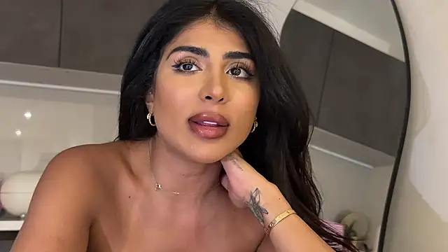 ArabicBarbie online show from November 16, 10:04 pm
