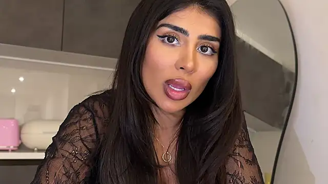 ArabicBarbie online show from November 30, 11:09 pm