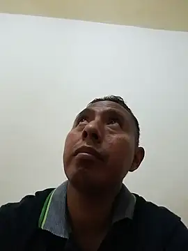 Snapshot of desnudo_Sexoxo chatting on February 20, 3:45 am desnudo Sexoxo online show from February 20, 3:45 am