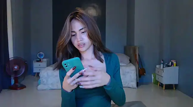 Snapshot of _FoxyFlair chatting on January 30, 7:29 am FoxyFlair online show from January 30, 7:29 am