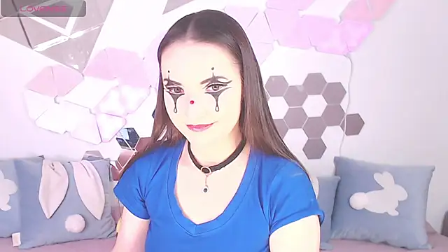 LexiKiss online show from January 7, 10:54 am