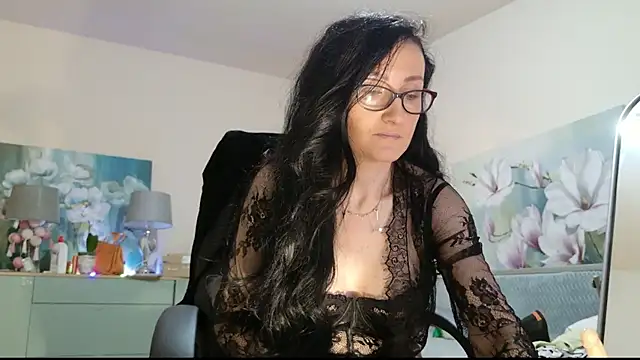 lara heaven online show from October 20, 6:03 am