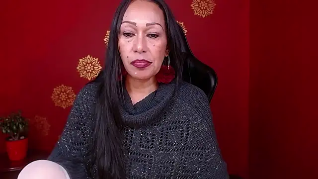Snapshot of gina_latina chatting on March 18, 5:10 pm gina latina online show from March 18, 5:10 pm