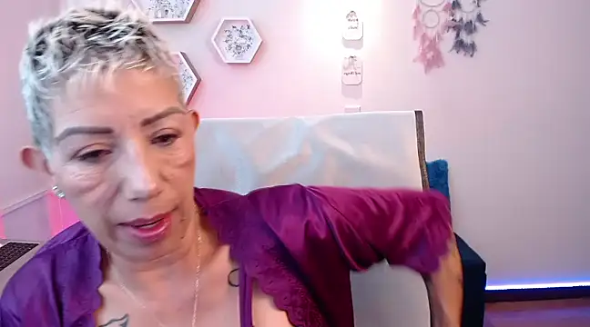 DevoraRose online show from March 1, 1:22 am